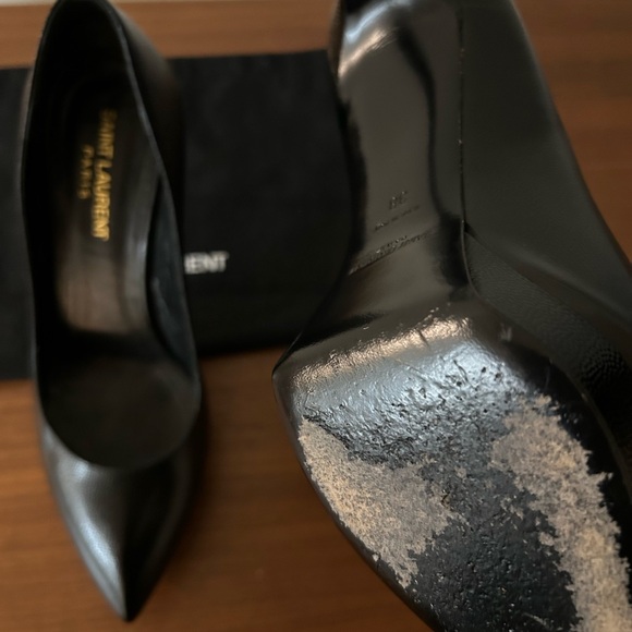 Saint Laurent Black Pointed-Toe Heels - Picture 5 of 7